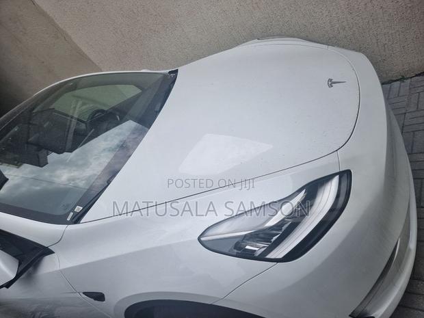 Tesla Model X 100D kWh Long Range 2023 White