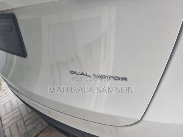 Tesla Model X 100D kWh Long Range 2023 White