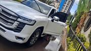 Toyota Land Cruiser 2022 White for sale