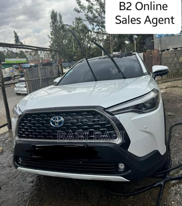 Toyota Corolla Cross 2023 White