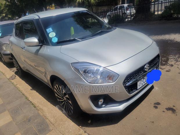 New Suzuki Swift 2022 Silver