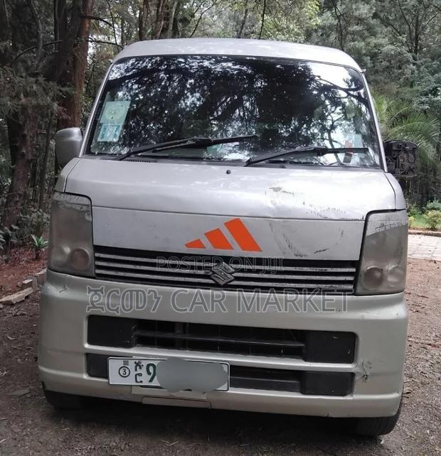 Suzuki Every Wagon 2012 Silver