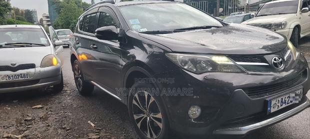 Toyota RAV4 2016 Brown