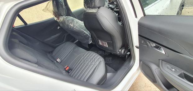 New Peugeot 2008 2023 White
