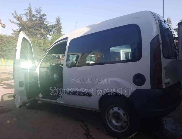 Renault Kangoo RX4 2001 White