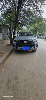 Toyota Hilux 2020 Silver for sale