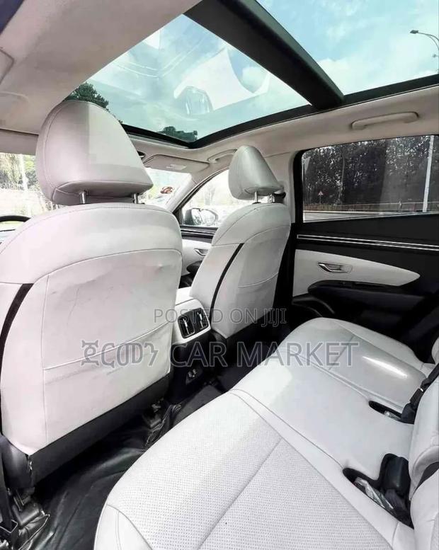 Hyundai Tucson 2022 Gray