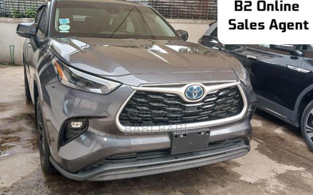 New Toyota Highlander 2023 Gray