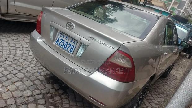 Toyota Corolla 2007 Gold