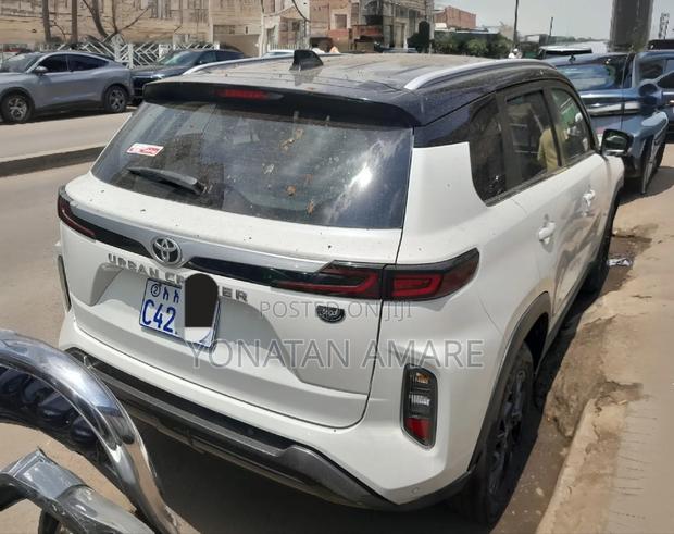 Toyota Urban Cruiser 2023 White