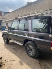 Toyota Land Cruiser 2016 Gray for sale