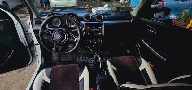 New Suzuki Swift 2022 Blue