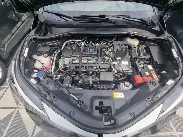 New Toyota C-HR 2024 Gray
