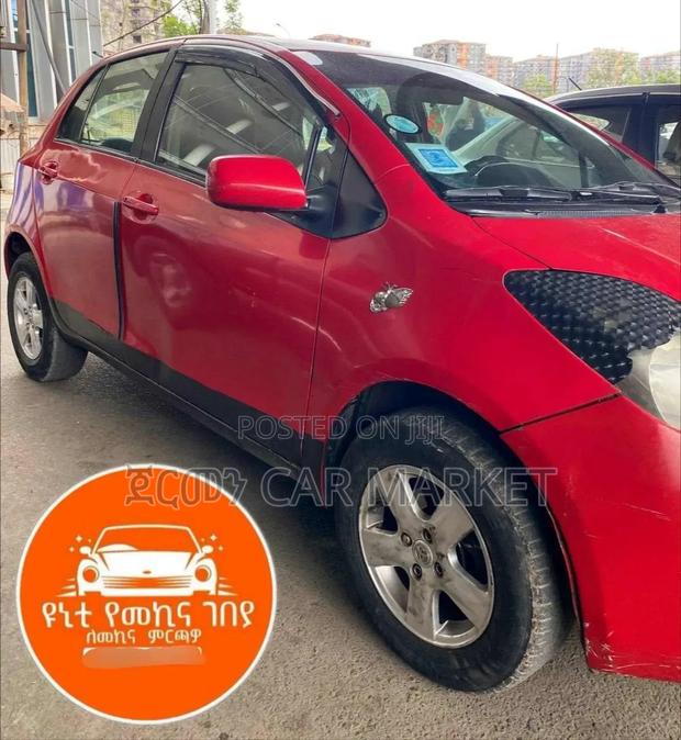 Toyota Yaris 1.3 VVT-i Automatic 2008 Burgundy