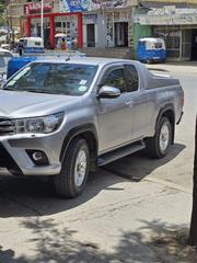 Toyota Hilux 2017 Gray for sale
