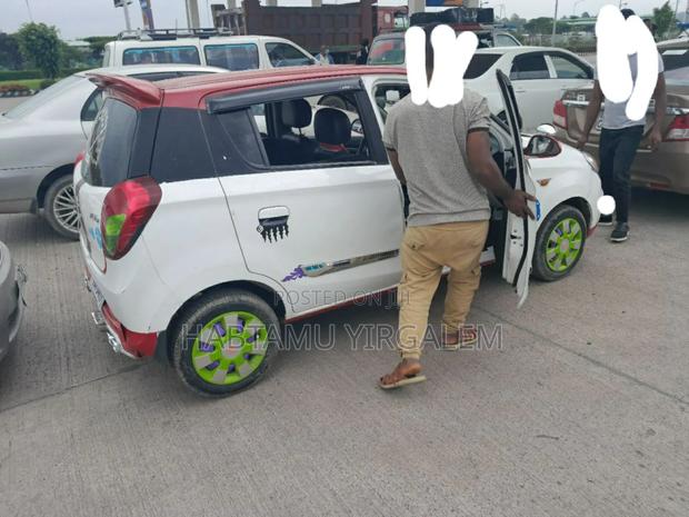 Suzuki Alto 2021 White