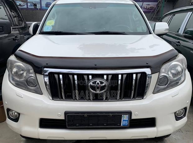 Toyota Land Cruiser Prado 2013 White