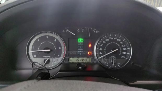 Toyota Land Cruiser 2012