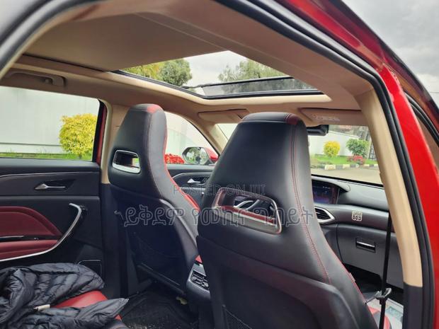 Bestune T77 1.2 FWD 2020 Red