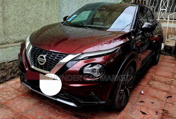Nissan Juke 2022 Burgundy