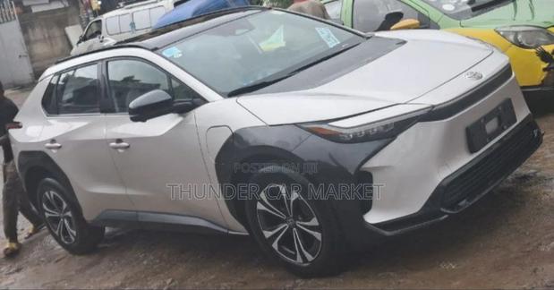 New Toyota bZ4X 2023 Silver