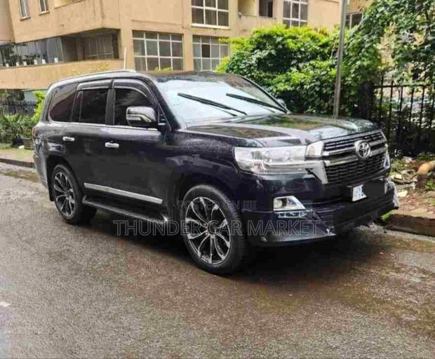 Toyota Land Cruiser 4.5 V8 GXR 2021 Black