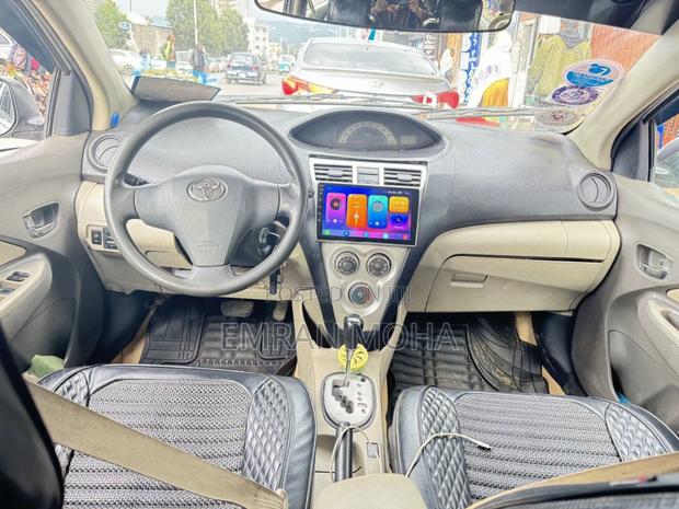 Toyota Yaris 2007 Silver