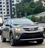 Toyota RAV4 2015 Green for sale