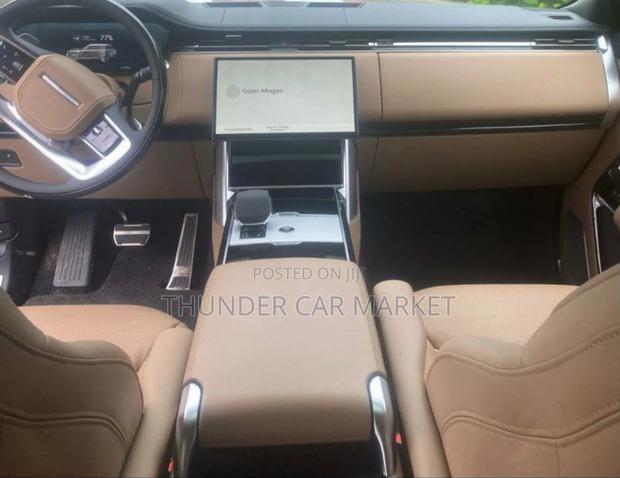 New Land Rover Range Rover 2024 Gold