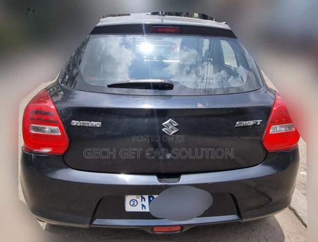 Suzuki Swift 2021 Black