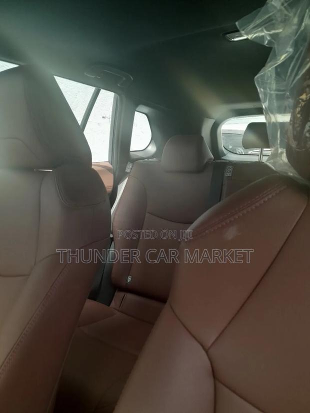 New Toyota Corolla 2024 Gray