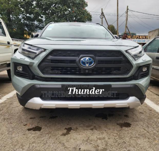 Toyota RAV4 Adventure 2022 Gray