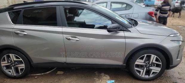 Hyundai Bayon 2022 Silver