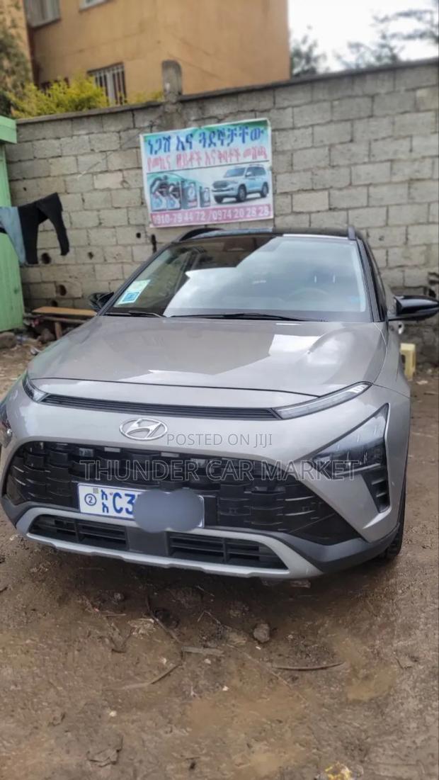 Hyundai Bayon 2022 Silver