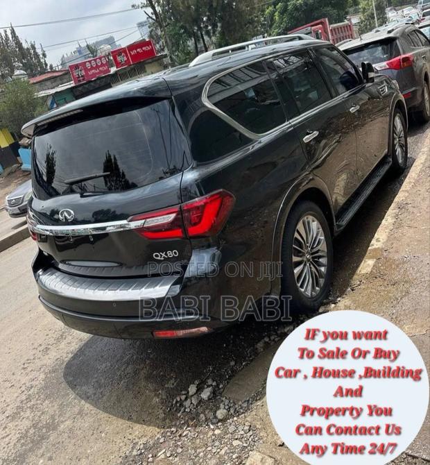 Infiniti QX80 2022 Black