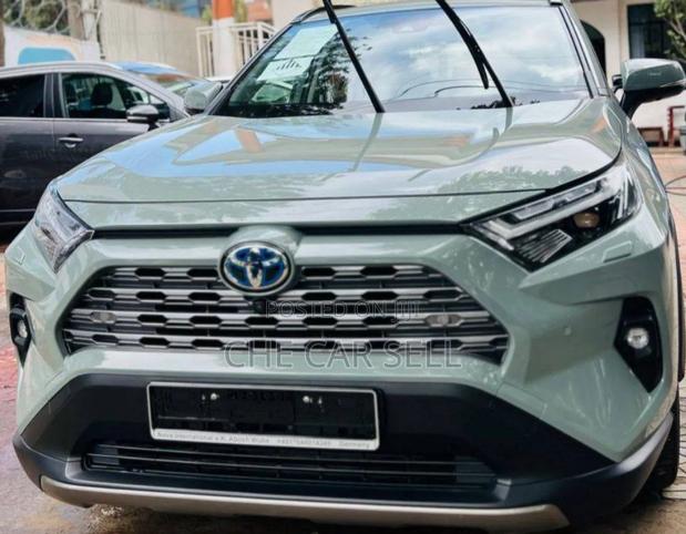 New Toyota RAV4 2023