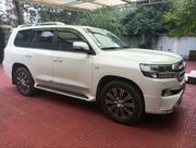 Toyota Land Cruiser 2017 White for sale