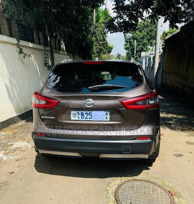 Nissan Qashqai 2018 Gray