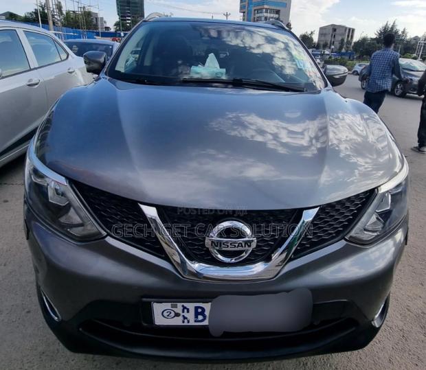 Nissan Qashqai 2016 Silver
