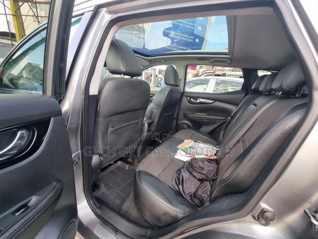 Nissan Qashqai 2016 Silver