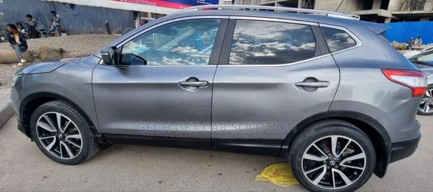 Nissan Qashqai 2016 Silver