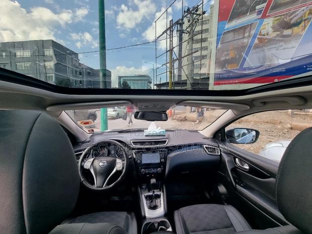 Nissan Qashqai 2016 Silver