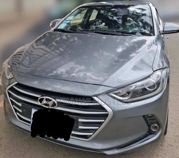 Hyundai Avante 2017 Gray