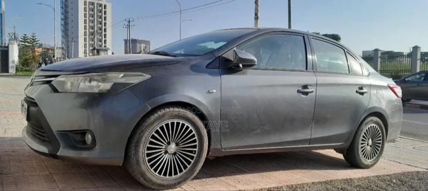 Toyota Yaris 2013 Matt Black