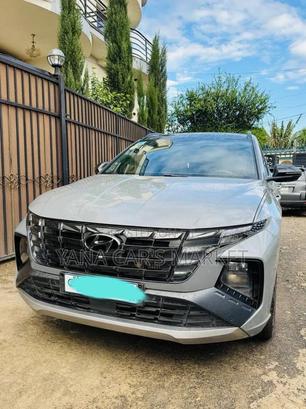 Hyundai Tucson 2022 Gray