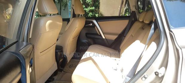 Toyota RAV4 2015 Gray