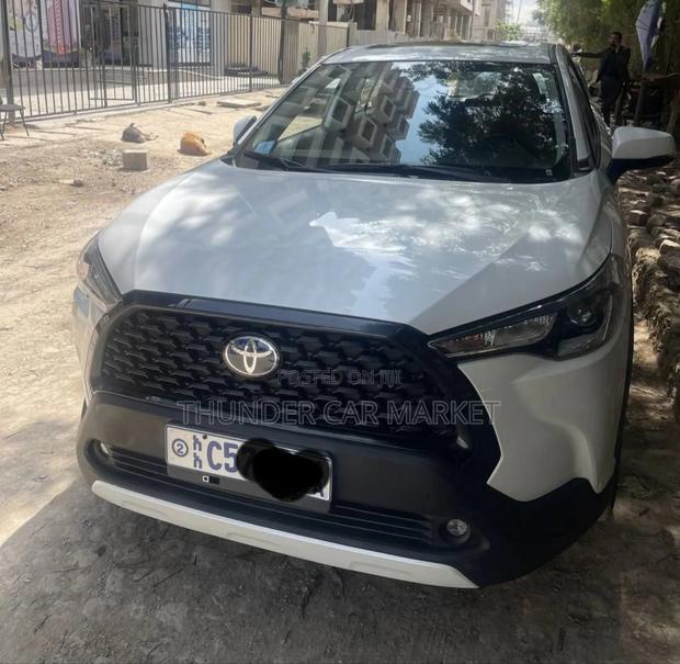 Toyota Corolla 2024 White