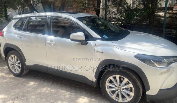 Toyota Corolla 2024 White