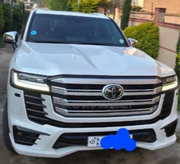 New Toyota Land Cruiser 2022 White