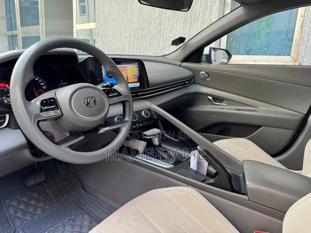 New Hyundai Elantra 2021 Ivory